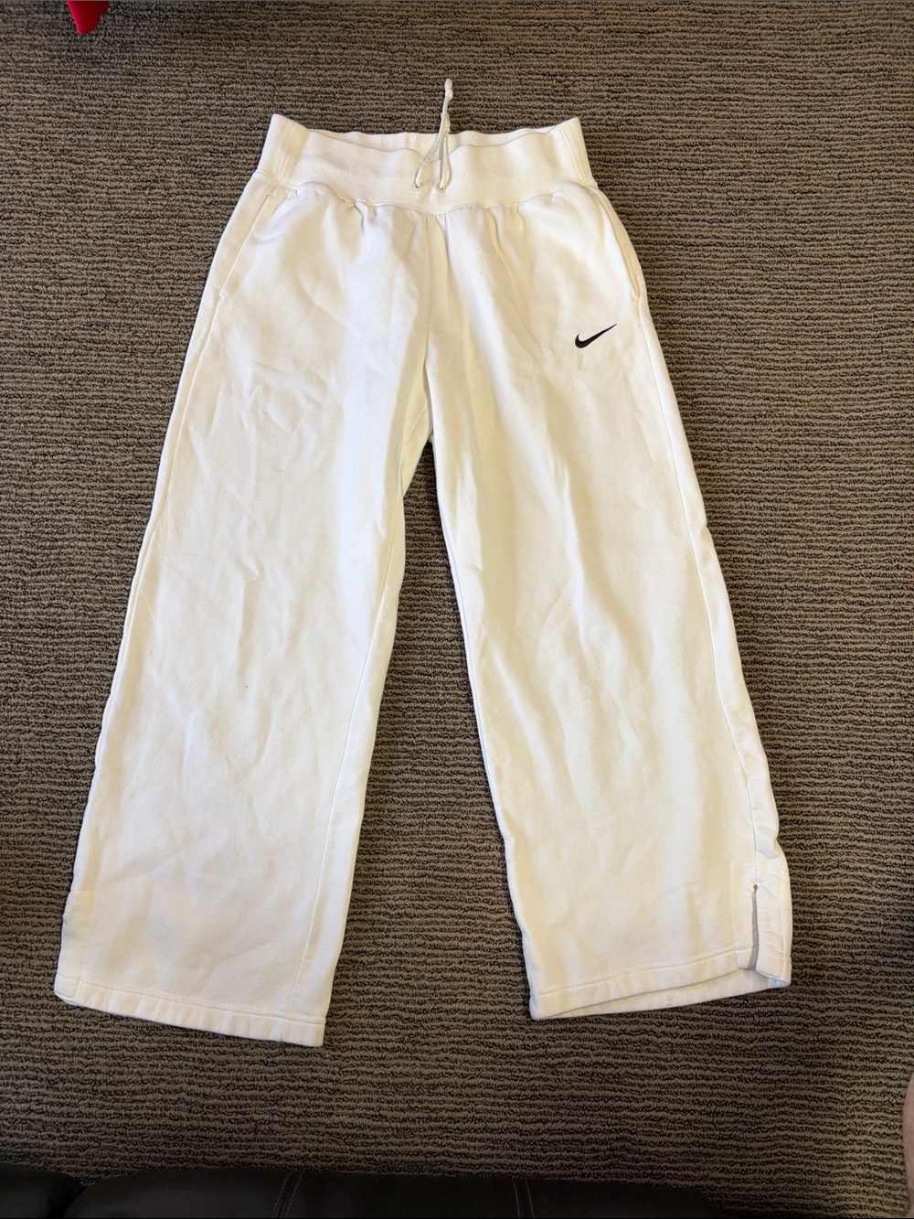 Nike Wide Leg White Sweatpants with Swoosh - Women’s Large. Excellent Shape!